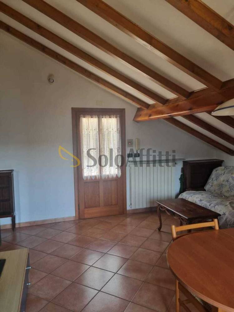 appartamento in affitto a Chiavari in zona Campodonico