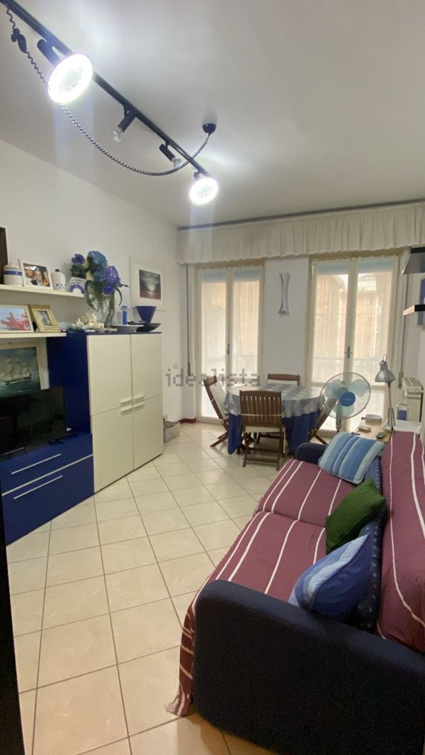 appartamento in affitto a Chiavari in zona Entella