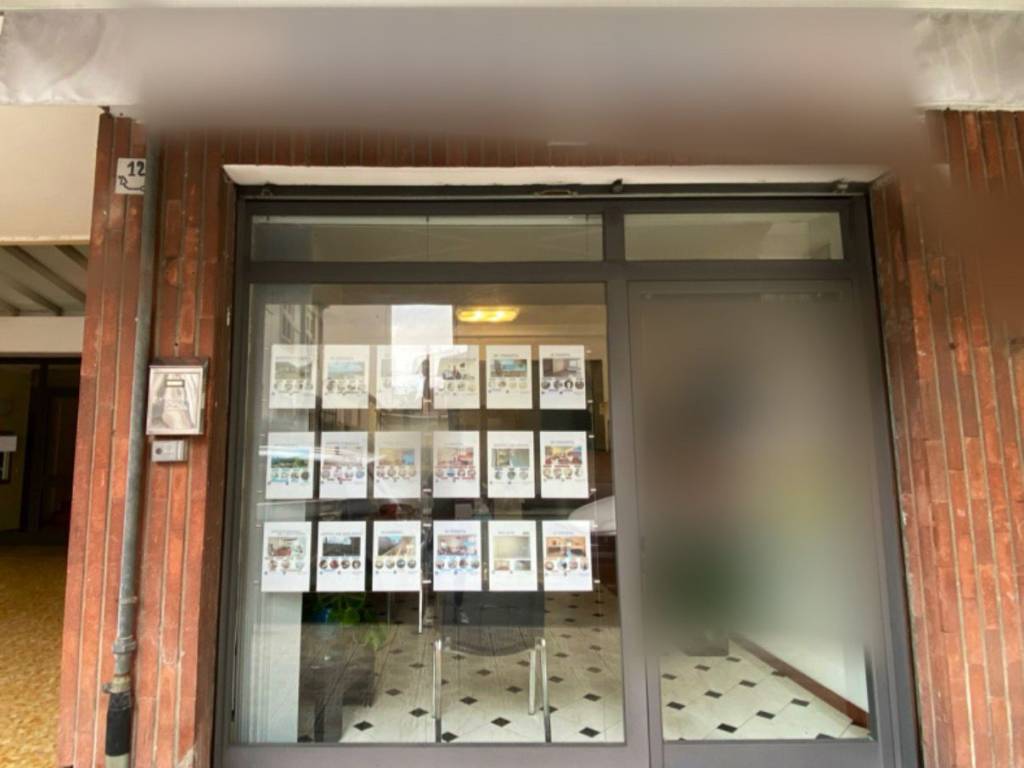 negozio in affitto a Chiavari in zona Entella
