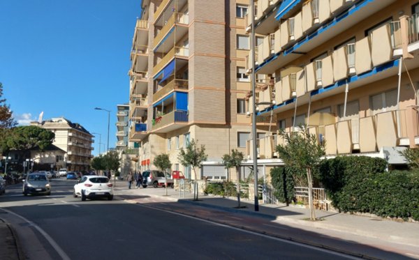 appartamento in affitto a Chiavari in zona Entella