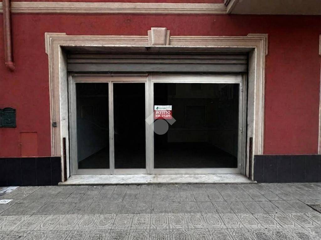 locale commerciale in affitto a Chiavari