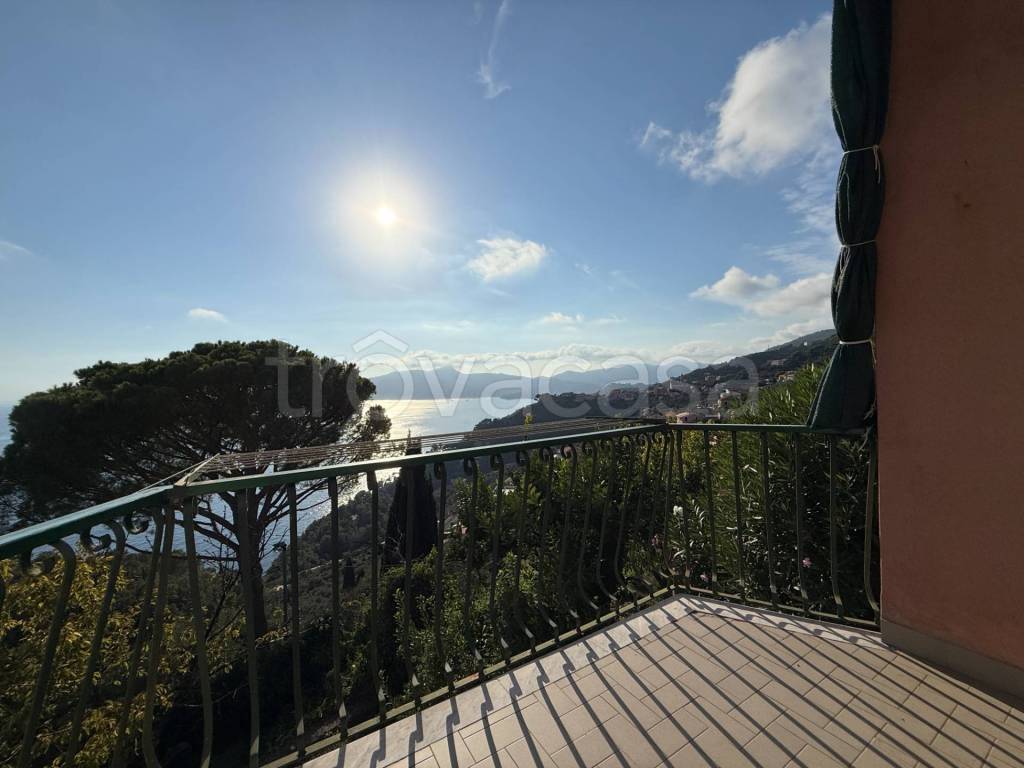 appartamento in affitto a Chiavari in zona Sant'Andrea di Rovereto