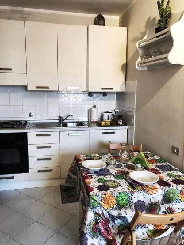 appartamento in affitto a Chiavari in zona Entella