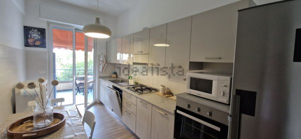 appartamento in affitto a Chiavari in zona Entella