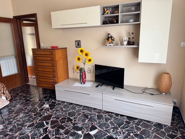 appartamento in affitto a Chiavari in zona Entella
