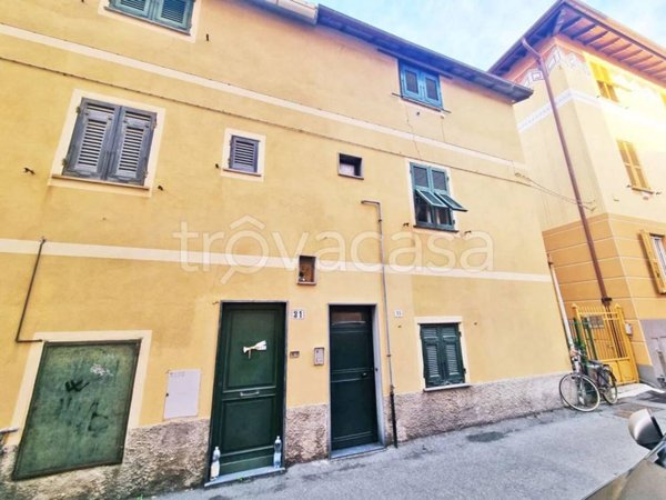 appartamento in affitto a Chiavari in zona Entella