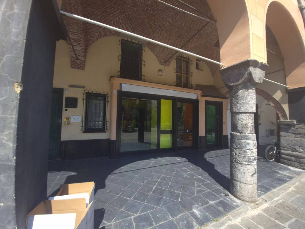 negozio in affitto a Chiavari