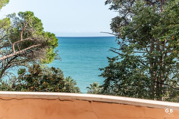 appartamento in affitto a Cogoleto