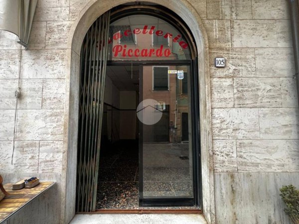 negozio in affitto a Cogoleto