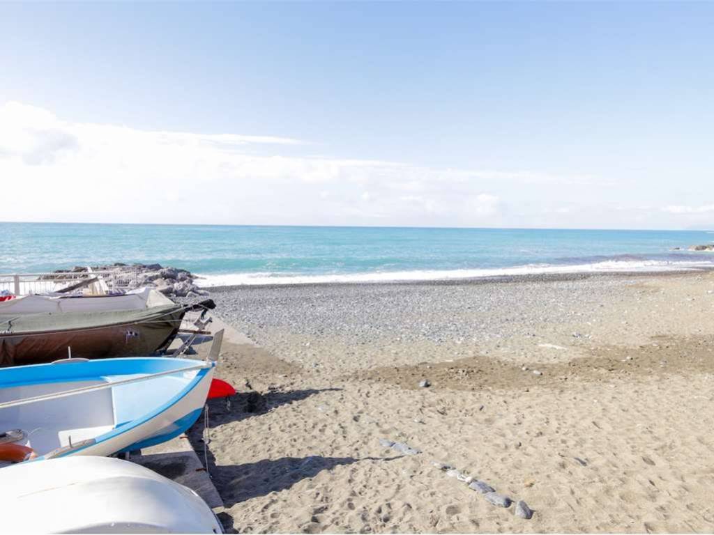 appartamento in affitto a Cogoleto