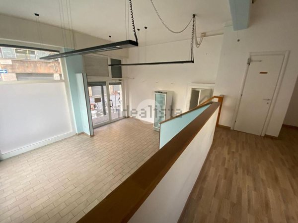locale commerciale in affitto a Cogoleto