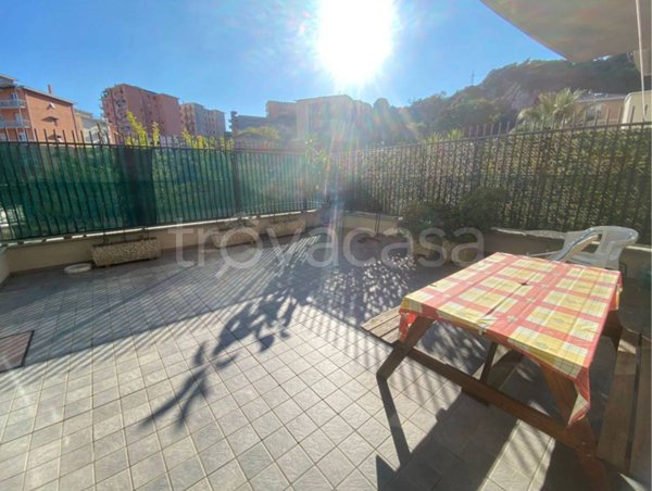 appartamento in affitto a Cogoleto