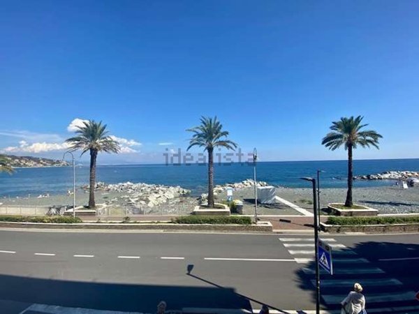 appartamento in affitto a Cogoleto