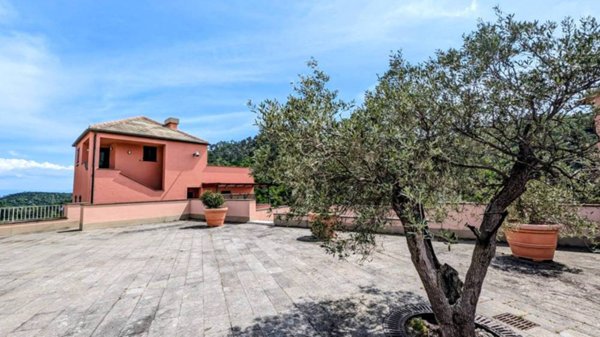 appartamento in affitto a Cogoleto in zona Lerca