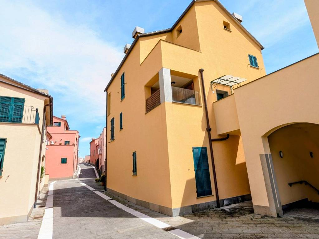 appartamento in affitto a Cogoleto in zona Lerca