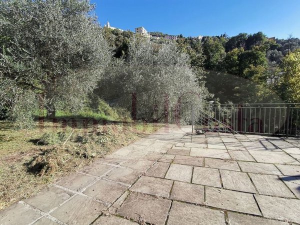 appartamento in affitto a Cogorno