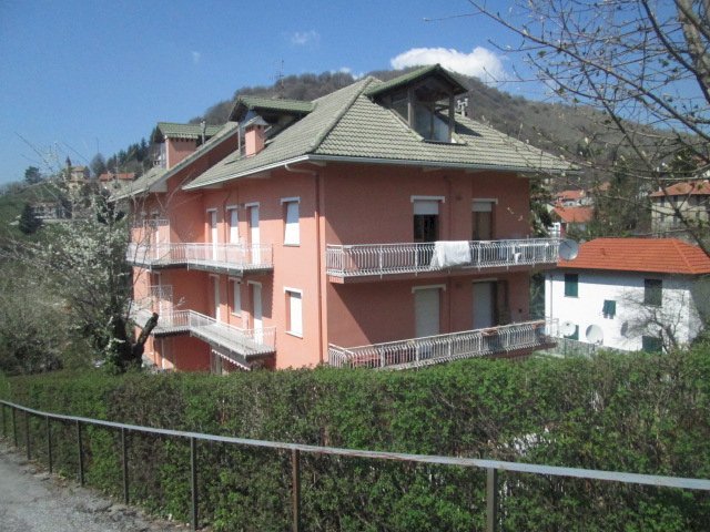 appartamento in affitto a Crocefieschi