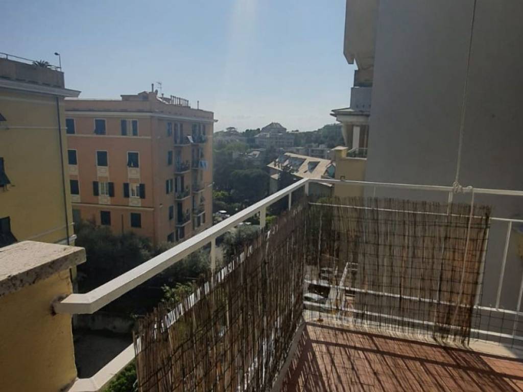 appartamento in affitto a Genova in zona Sturla