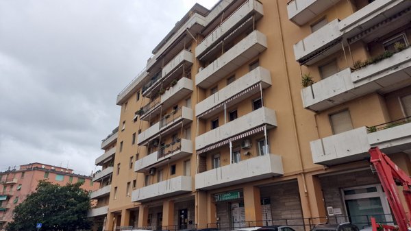 appartamento in affitto a Genova in zona Bolzaneto