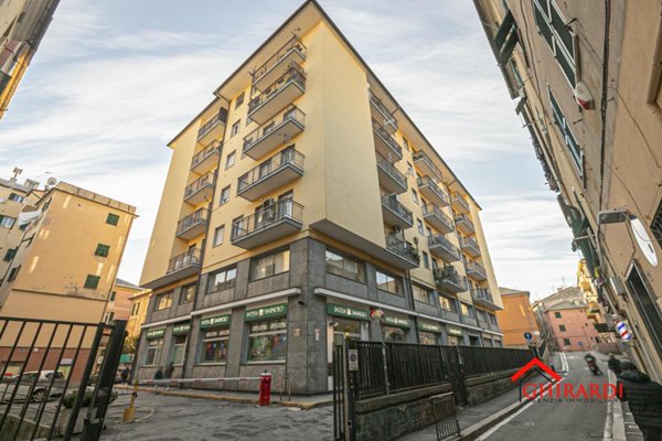 appartamento in affitto a Genova in zona Sestri Ponente