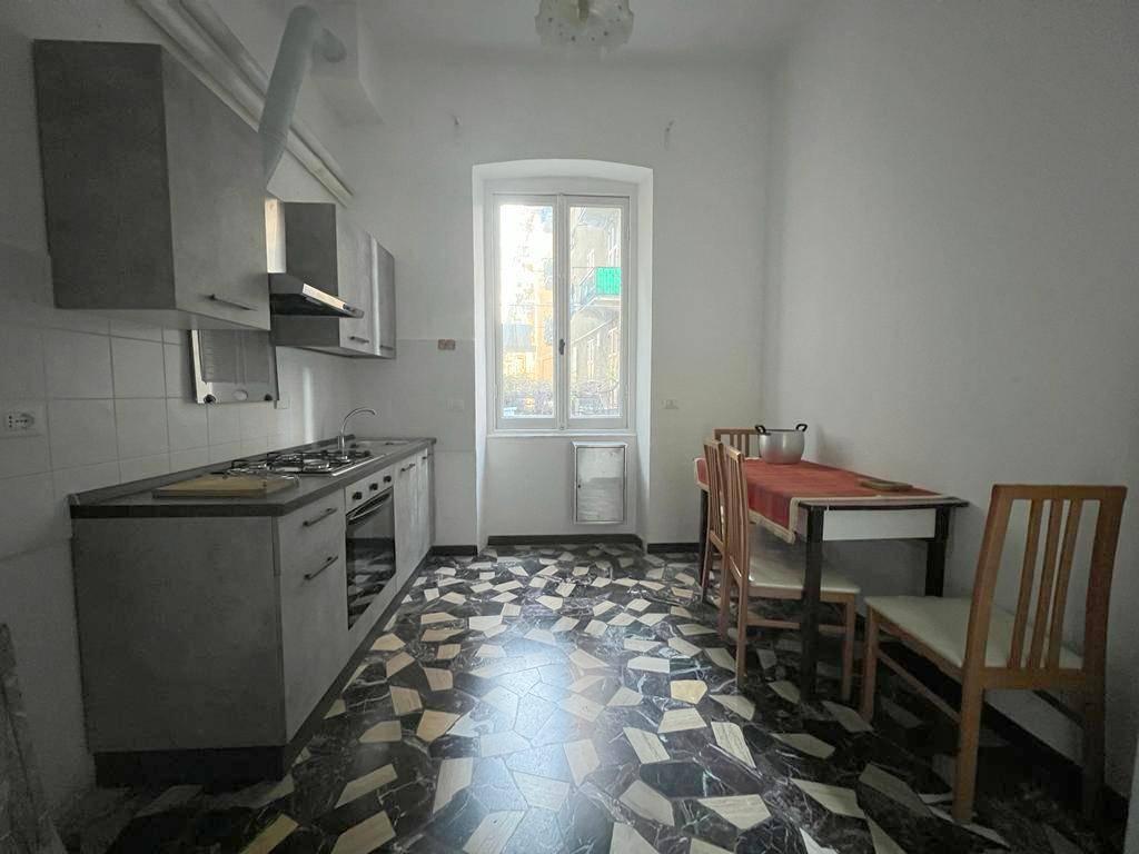 appartamento in affitto a Genova in zona Sestri Ponente