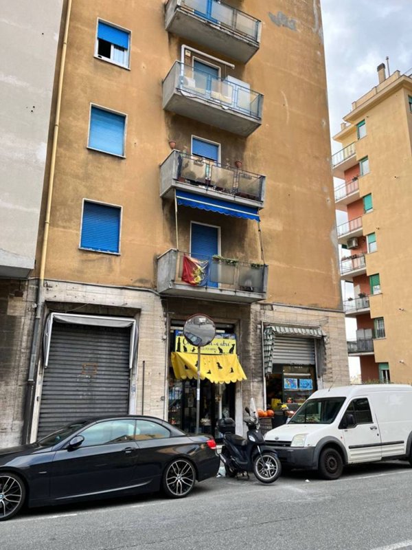 locale commerciale in affitto a Genova in zona San Teodoro
