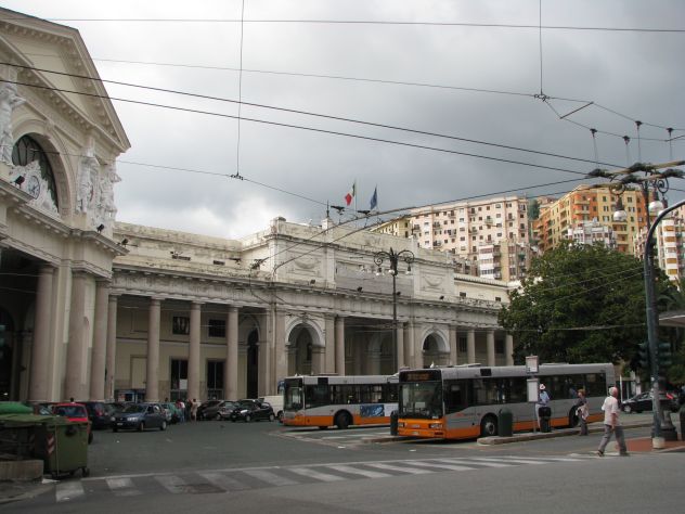 appartamento in affitto a Genova in zona Lagaccio / Granarolo