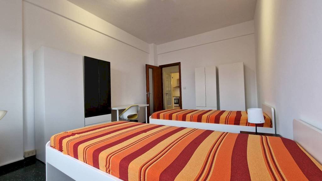 camera doppia in affitto a Genova in zona San Martino