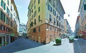 locale commerciale in affitto a Genova in zona Centro Storico