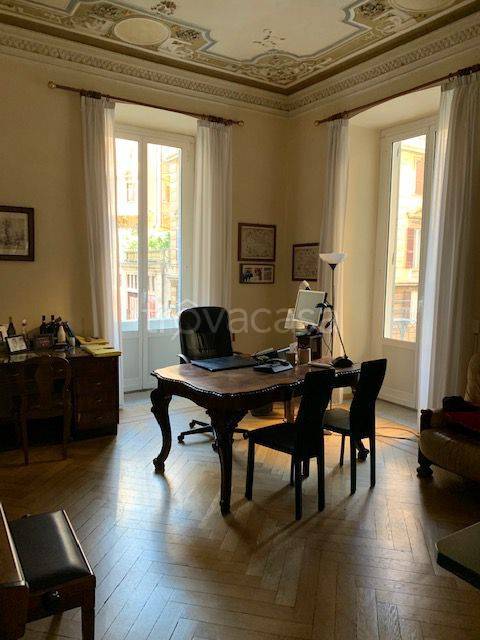 appartamento in affitto a Genova in zona Castelletto