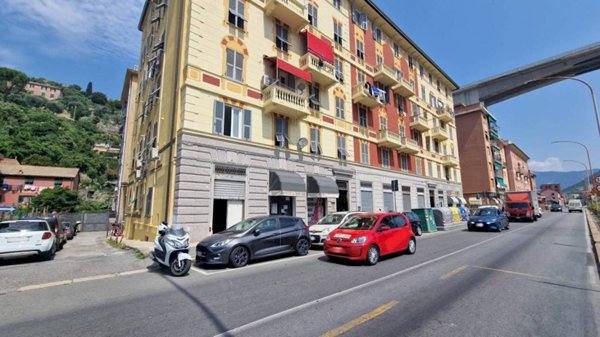 negozio in affitto a Genova in zona Staglieno