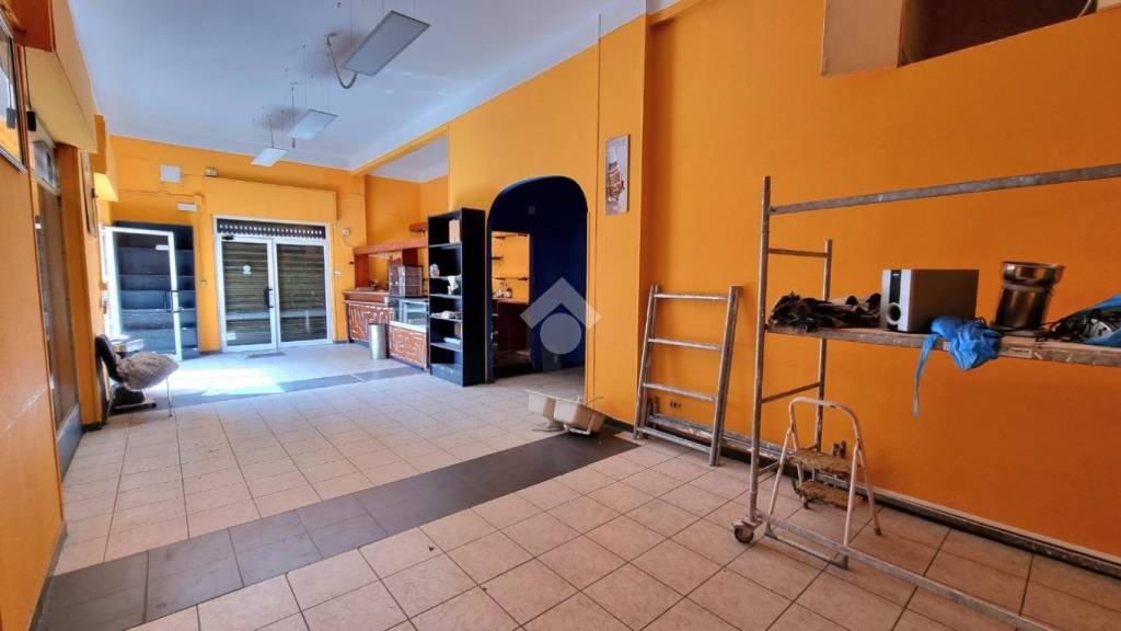 trivano in affitto a Genova in zona Sestri Ponente