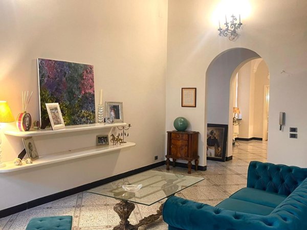 casa indipendente in affitto a Genova in zona Sottoripa / Maddalena / Molo
