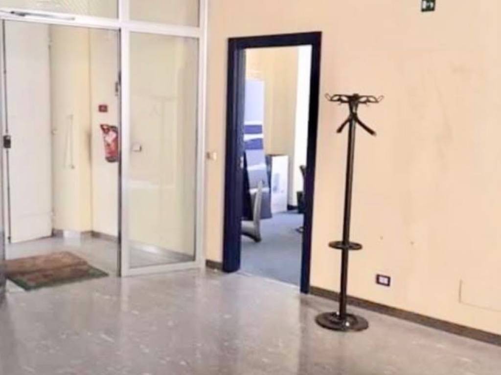 negozio in affitto a Genova in zona Centro Storico