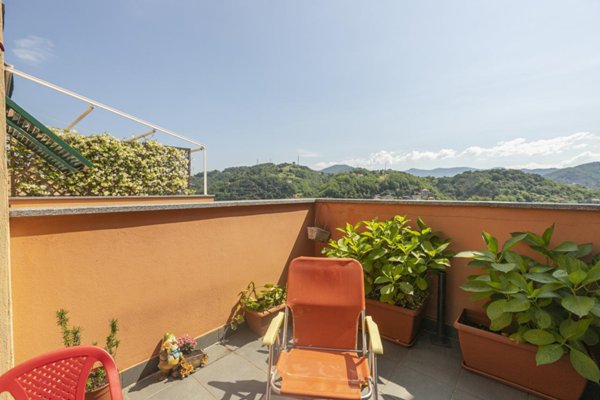 casa indipendente in affitto a Genova in zona Bolzaneto