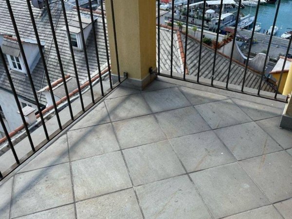 appartamento in affitto a Genova in zona Sottoripa / Maddalena / Molo