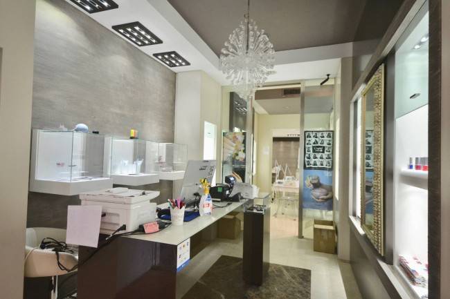 negozio in affitto a Genova in zona Centro Storico