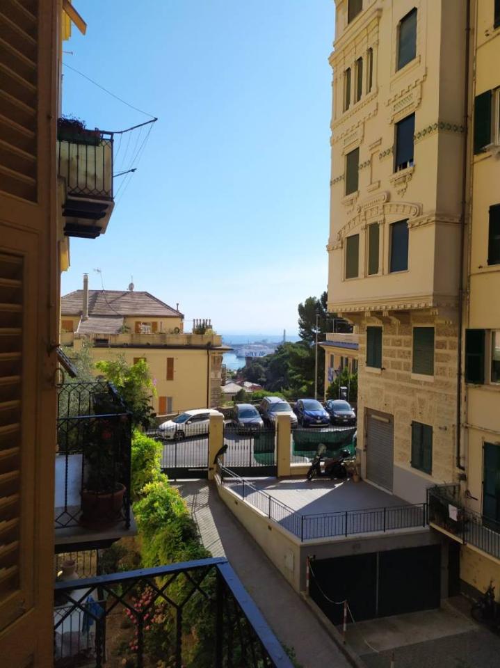 appartamento in affitto a Genova in zona Castelletto