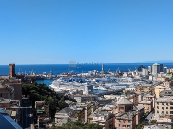 appartamento in affitto a Genova in zona Castelletto