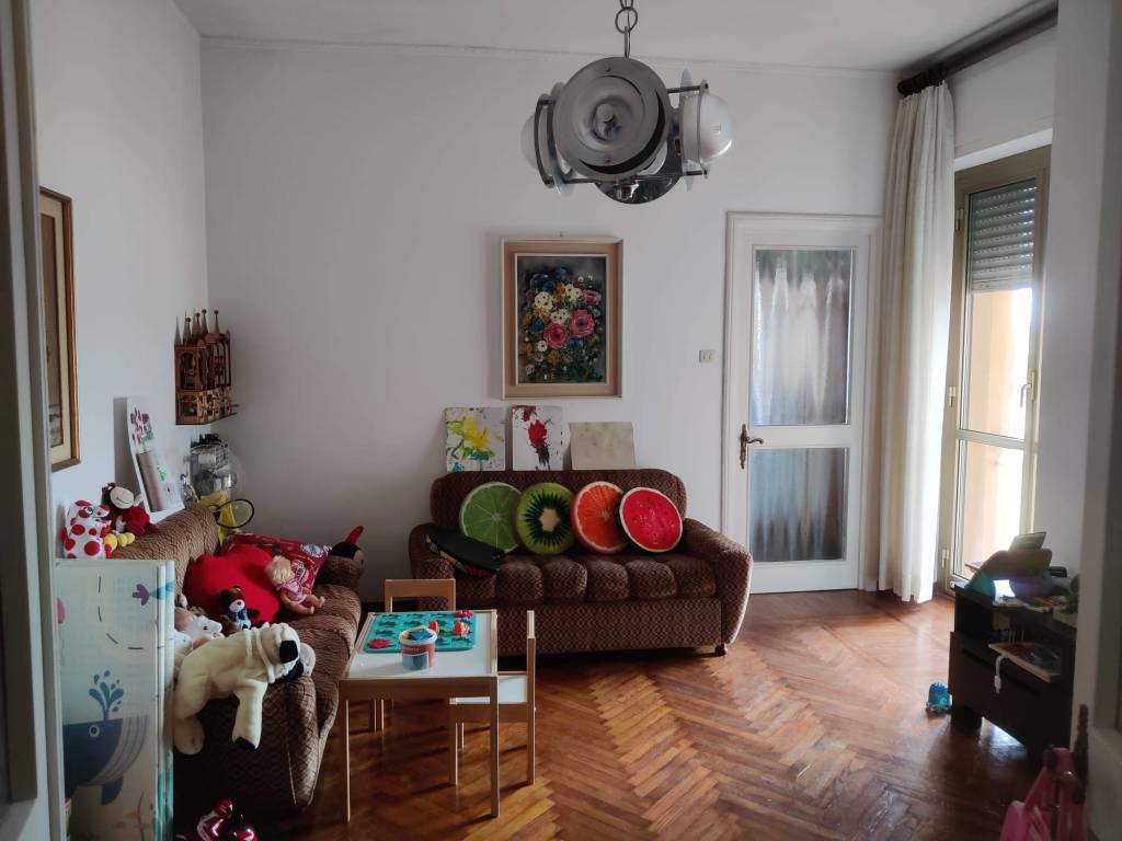appartamento in affitto a Genova