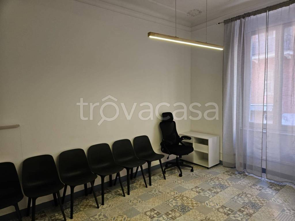 ufficio in affitto a Genova in zona Foce