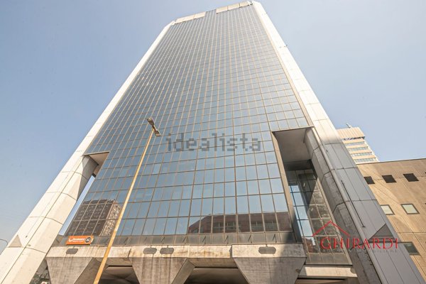 ufficio in affitto a Genova in zona Sampierdarena