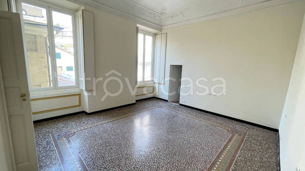 appartamento in affitto a Genova in zona Sottoripa / Maddalena / Molo