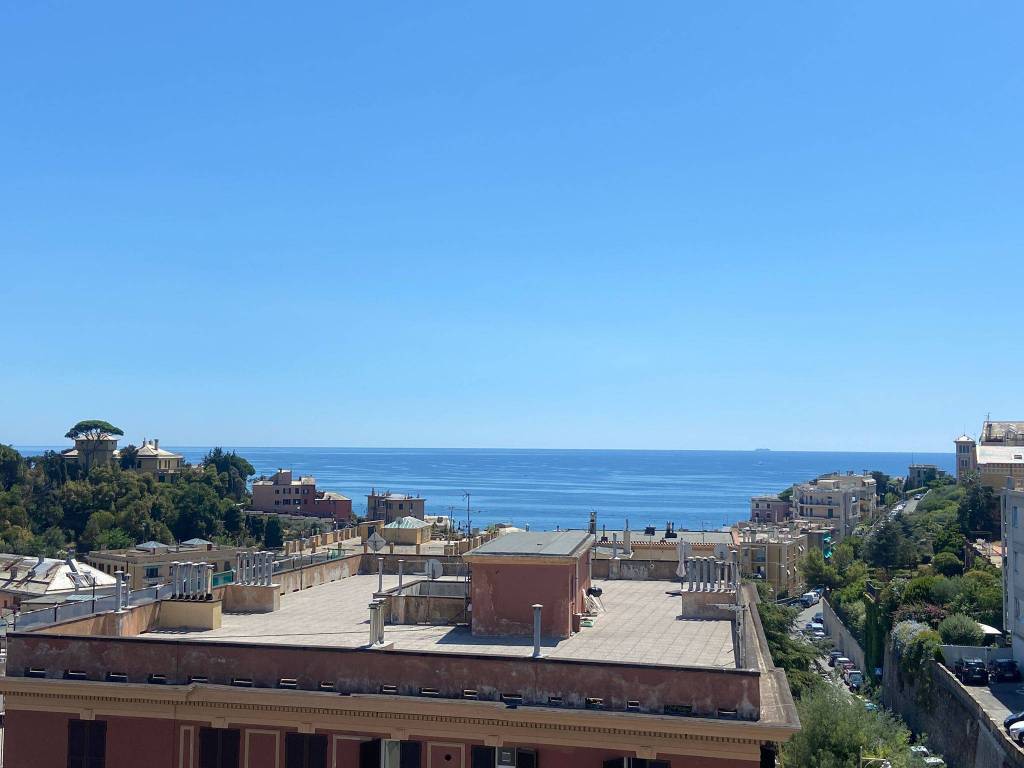 appartamento in affitto a Genova in zona Sturla