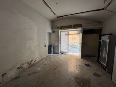 negozio in affitto a Genova in zona Pegli