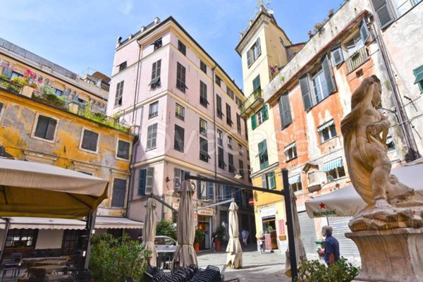 appartamento in affitto a Genova in zona Sottoripa / Maddalena / Molo