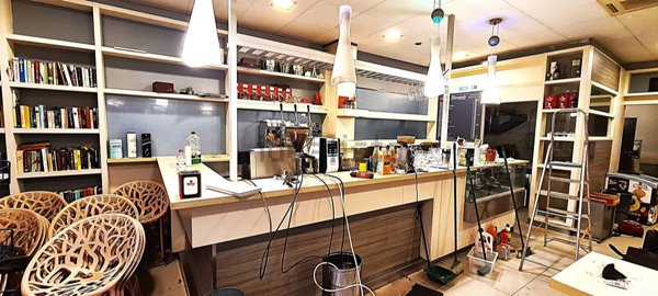 negozio in affitto a Genova