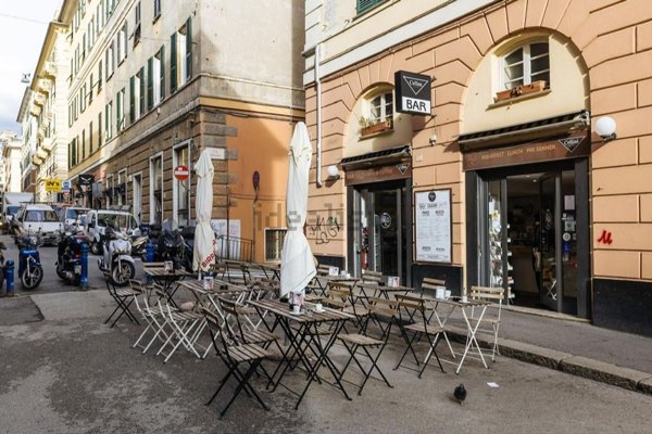negozio in affitto a Genova in zona Portoria / Piccapietra