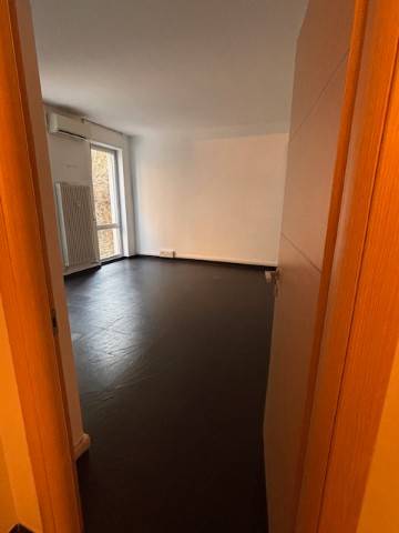 intera palazzina in affitto a Genova in zona Carignano