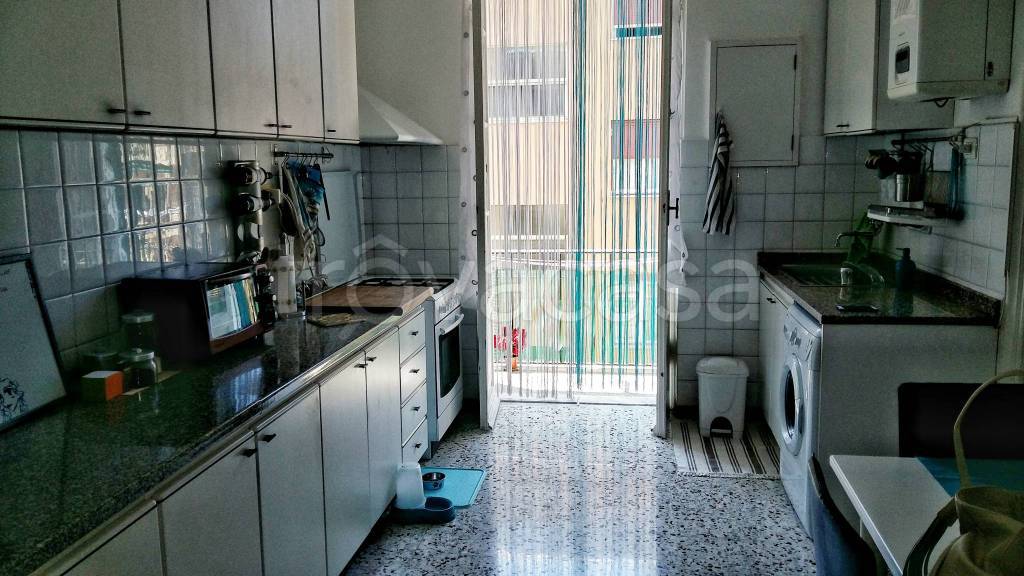 appartamento in affitto a Genova in zona Sestri Ponente